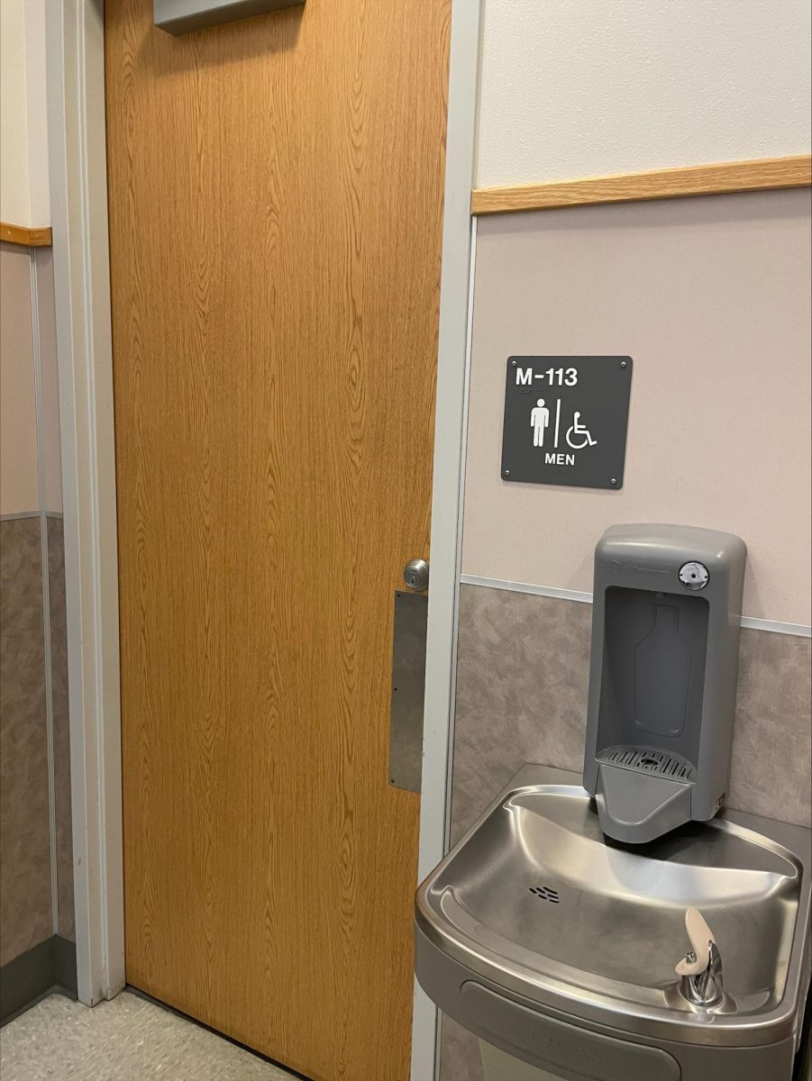 Pasco High School bathrooms
